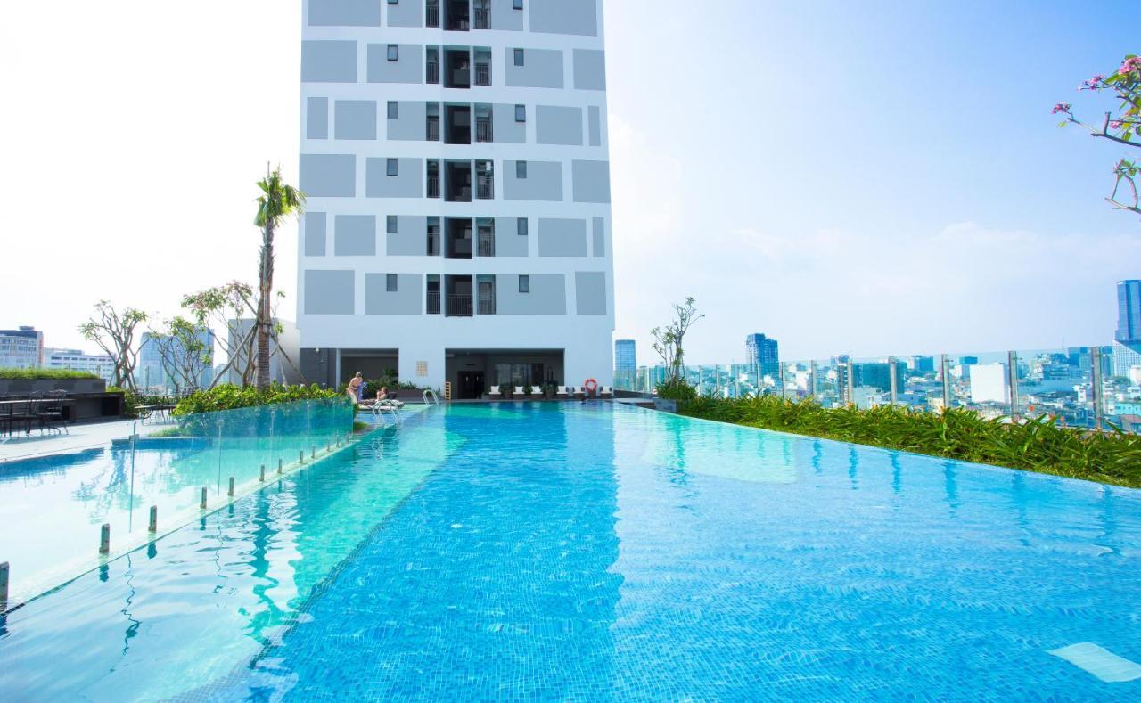 Cbd Rivergate- Infinity Pool Signature Хошимин Экстерьер фото